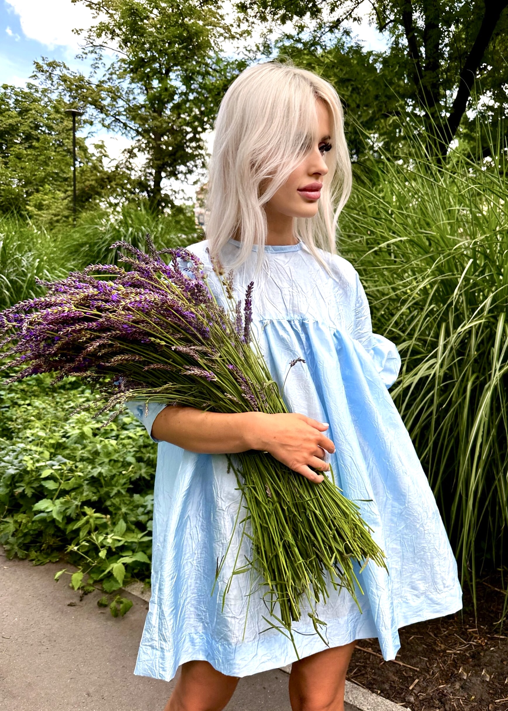 Kreszowana sukienka